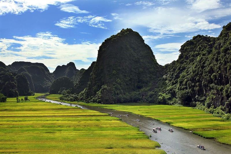  Hoa Lu - Tam Coc - Mua Cave - 1 Day Trip By Limousine